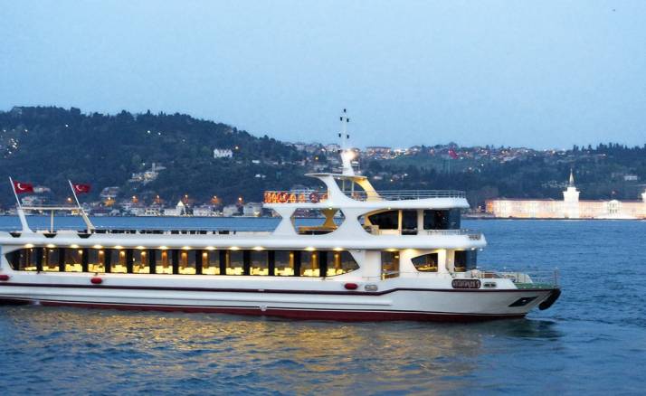 Bosphorus Cruise Tour in Istanbul